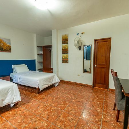 Hospedaje Gran Imperial Tumbes Kültér fotó