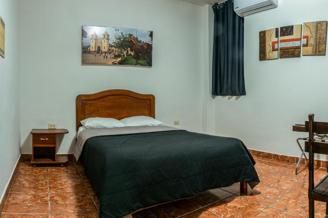 Hospedaje Gran Imperial Tumbes Kültér fotó